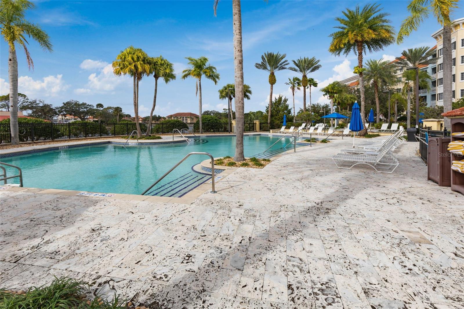 Image 49 of 66 For 102 Yacht Harbor Drive 478