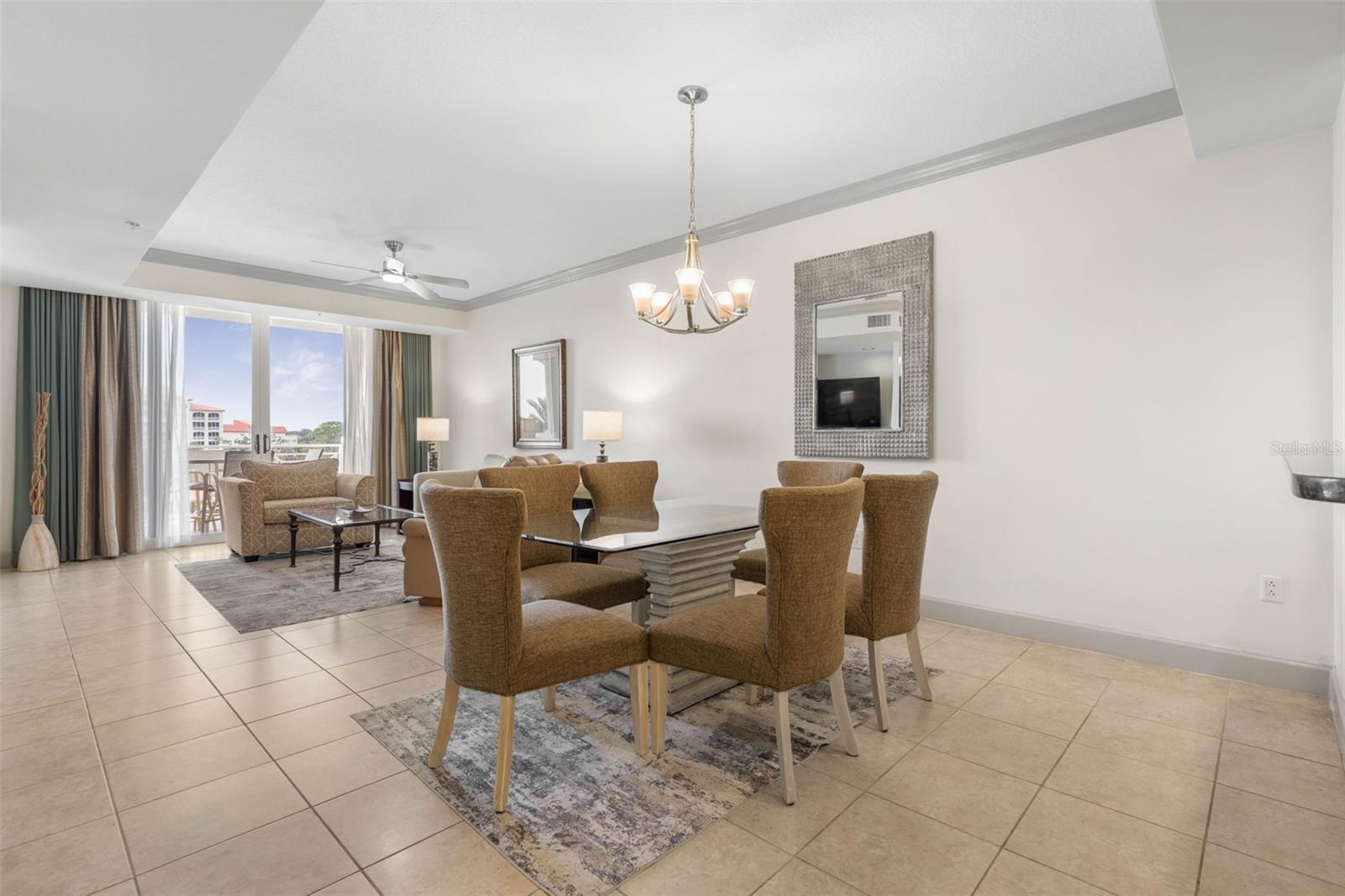 Image 7 of 66 For 102 Yacht Harbor Drive 478