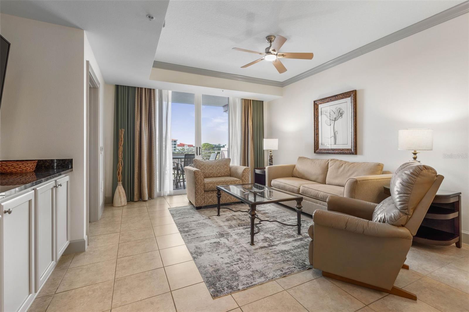 Image 8 of 66 For 102 Yacht Harbor Drive 478