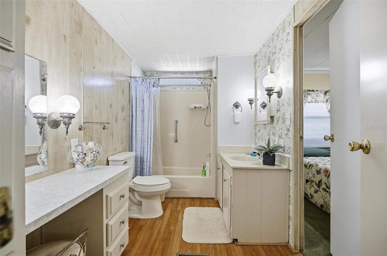 Image 33 of 65 For 1605 Bass Avenue