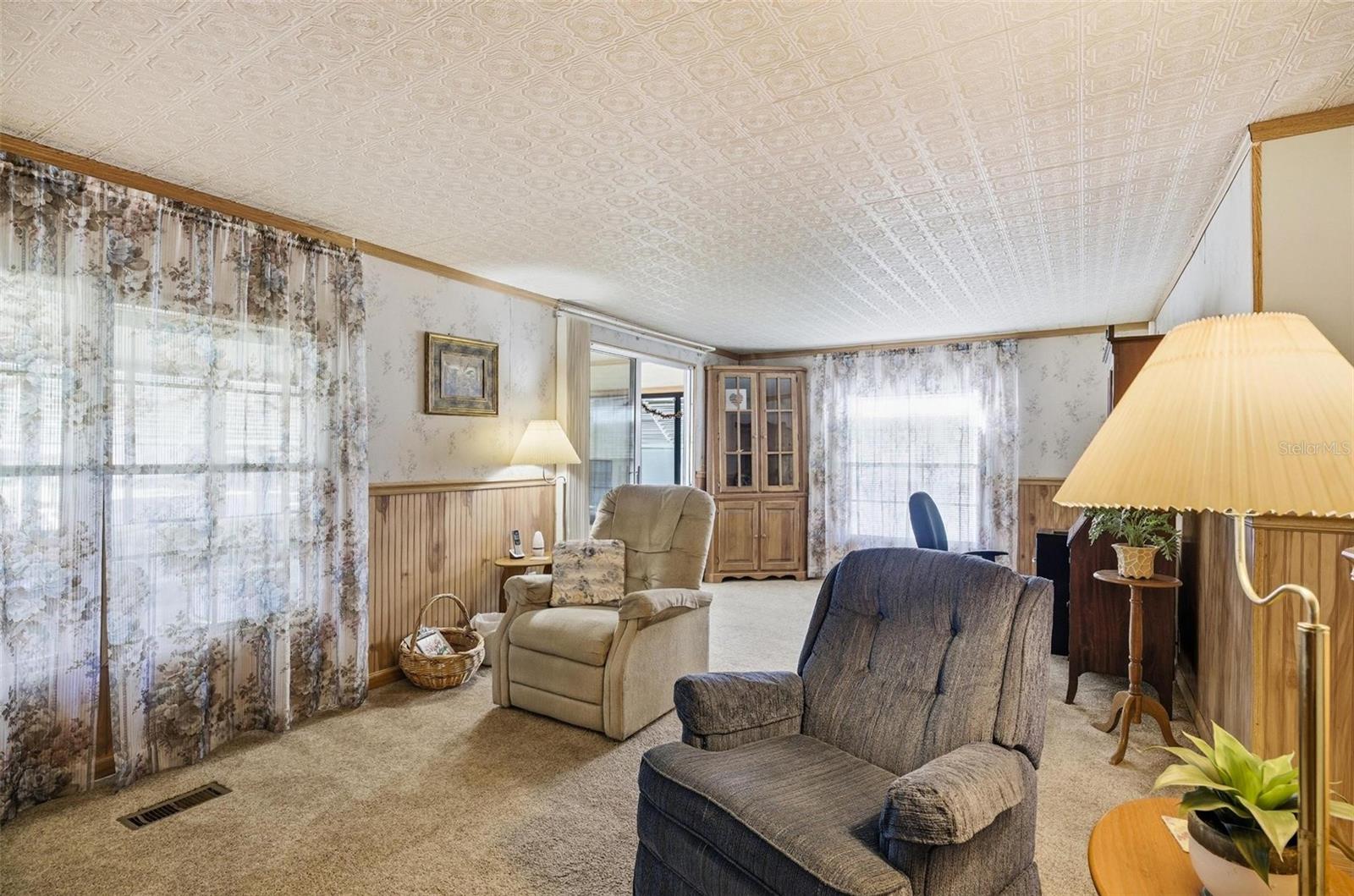 Image 37 of 65 For 1605 Bass Avenue