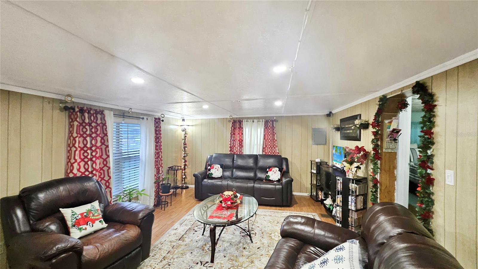 Image 14 of 62 For 11455 Highway 464c