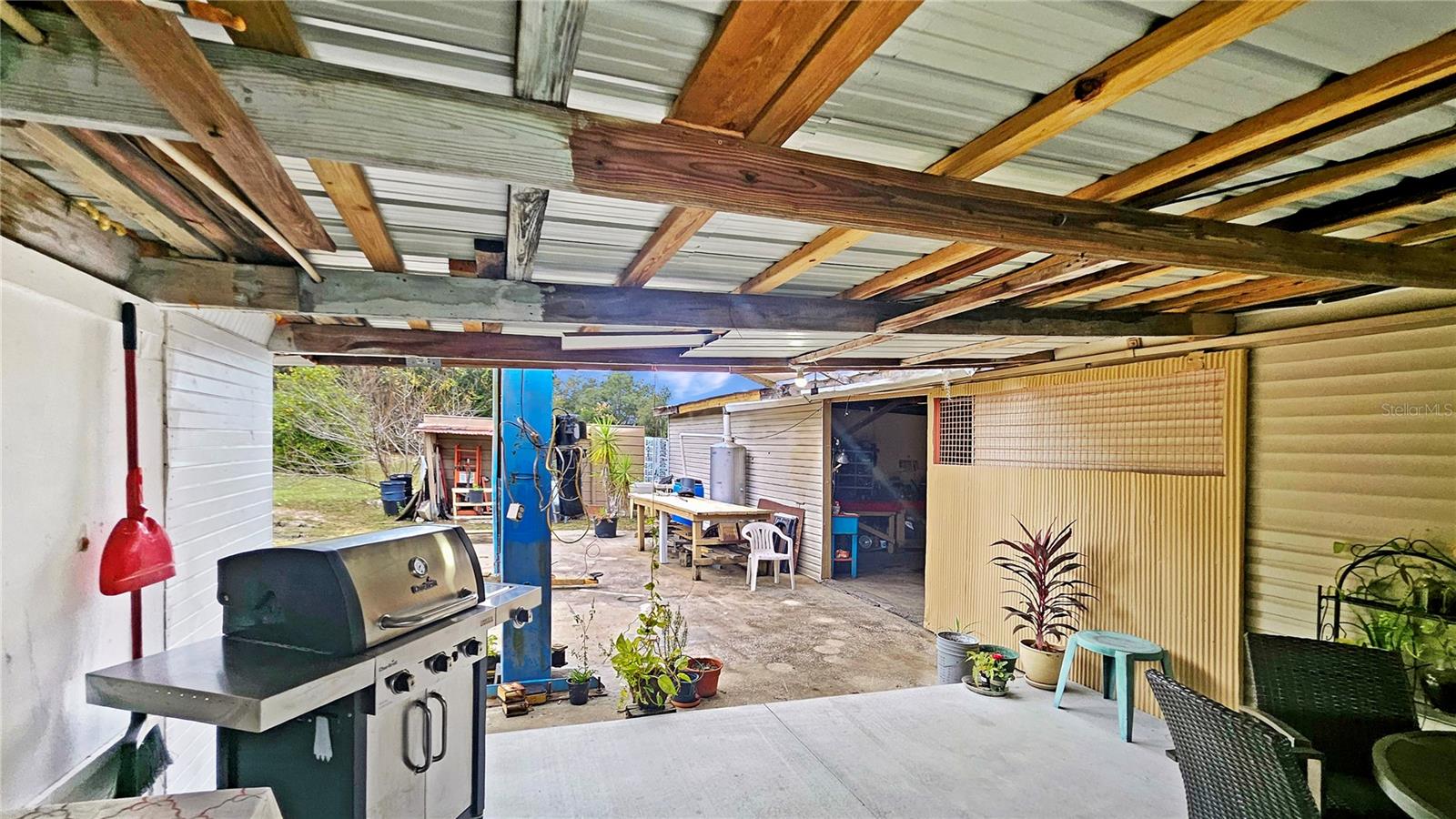 Image 27 of 62 For 11455 Highway 464c