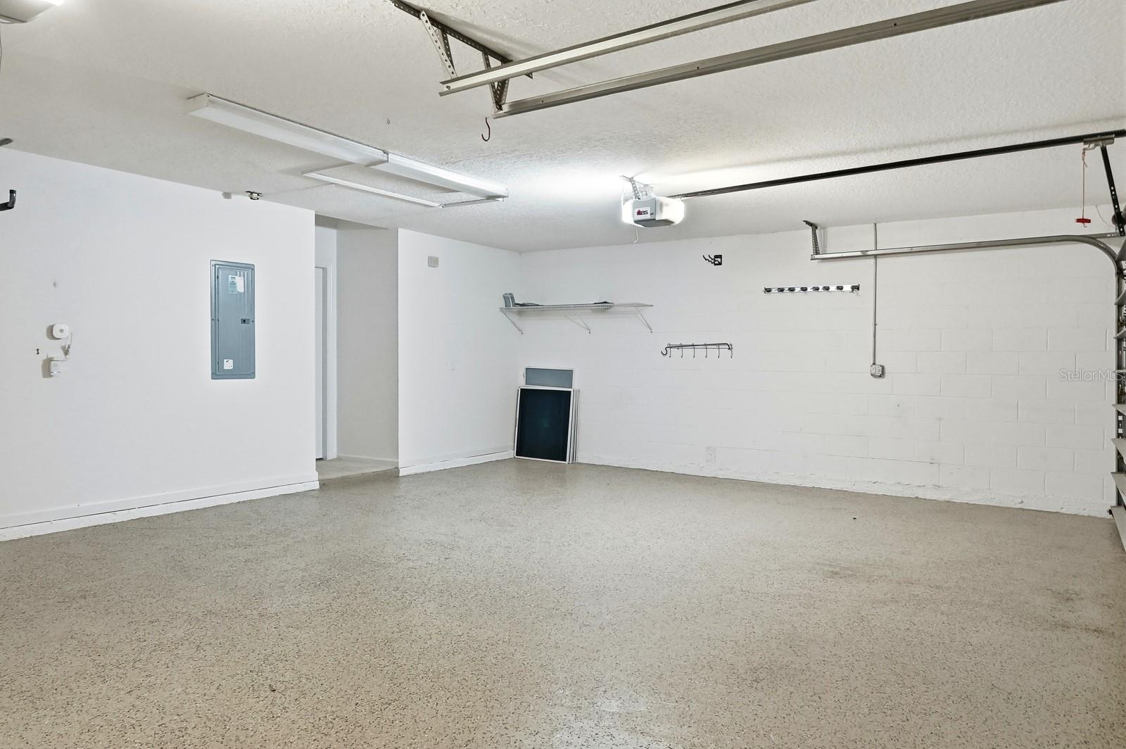 Image 72 of 76 For 24 Park Circle