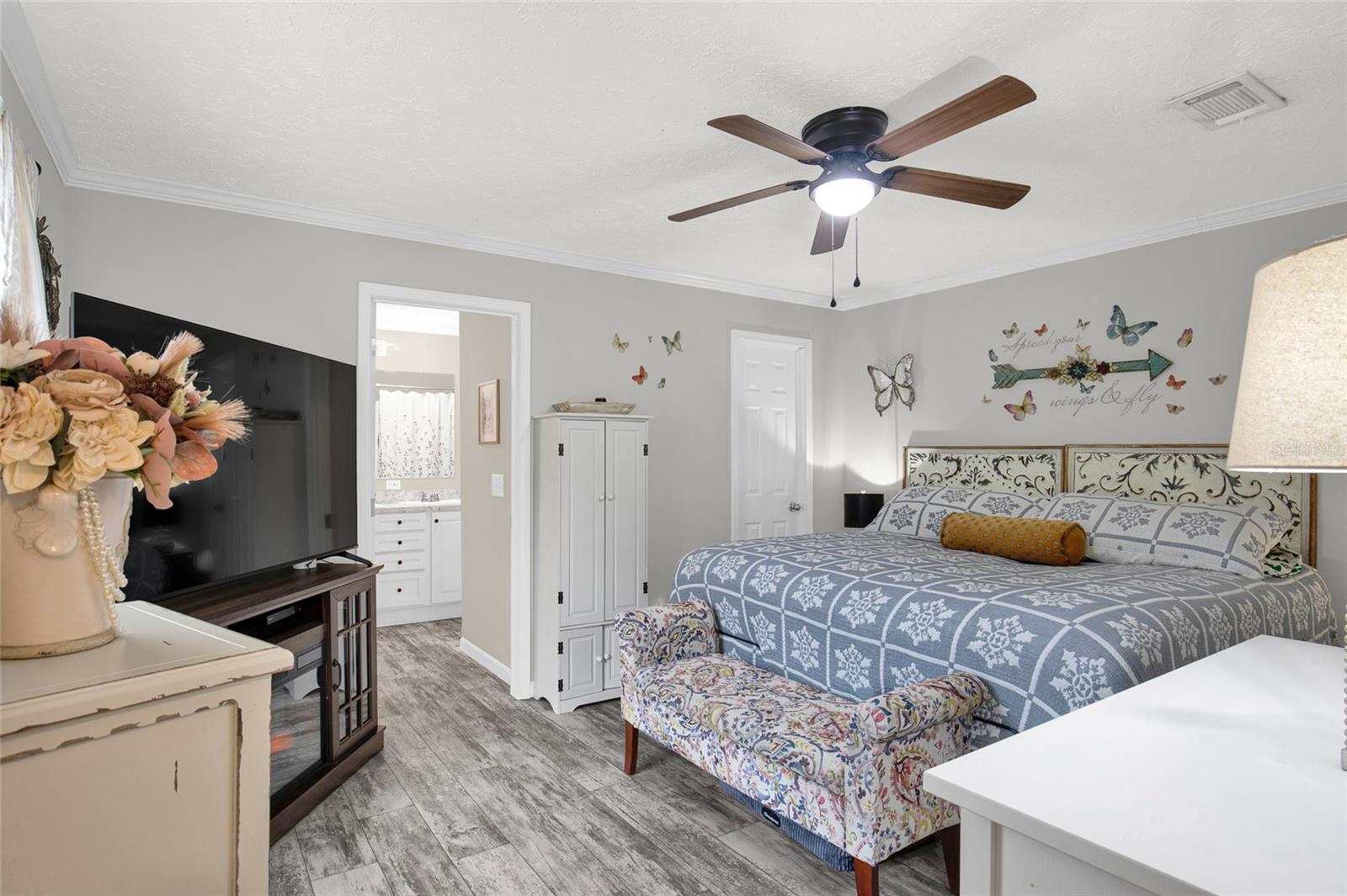 Image 10 of 43 For 4115 Cedar Ford Boulevard