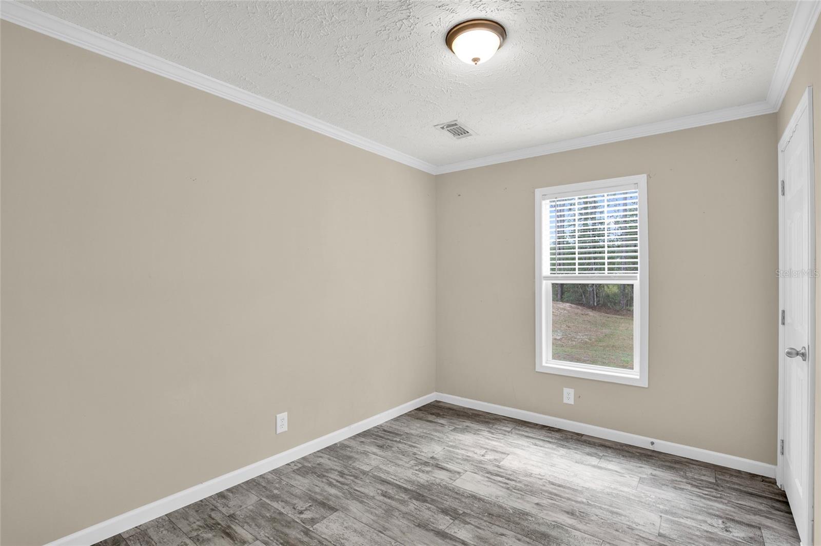 Image 19 of 43 For 4115 Cedar Ford Boulevard