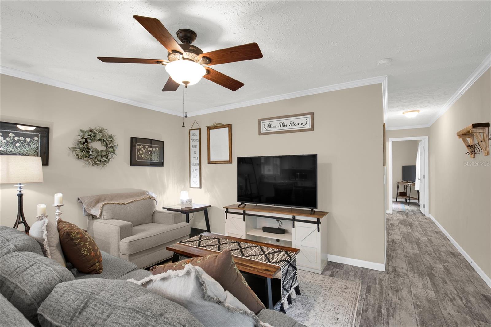 Image 4 of 43 For 4115 Cedar Ford Boulevard