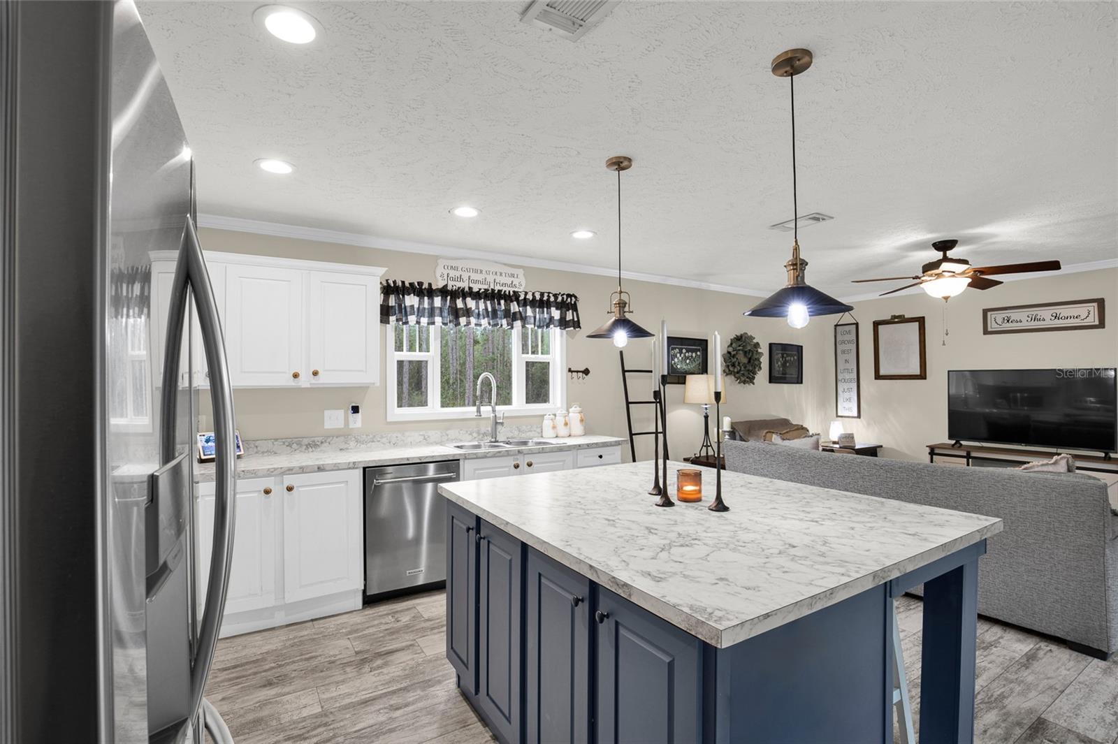 Image 8 of 43 For 4115 Cedar Ford Boulevard