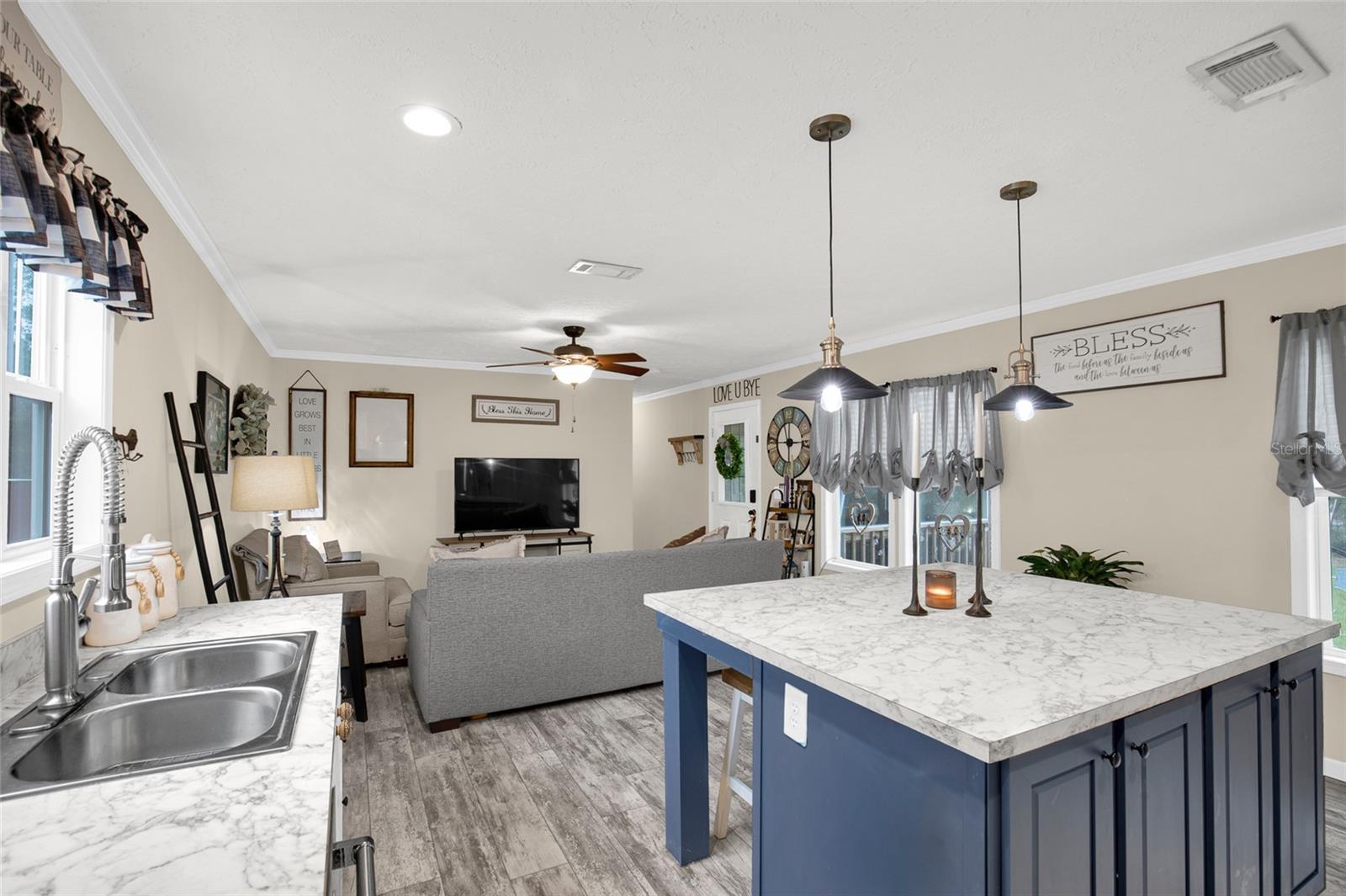 Image 9 of 43 For 4115 Cedar Ford Boulevard