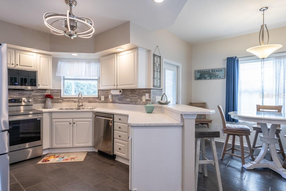 Image 15 of 51 For 5 Canterbury Woods