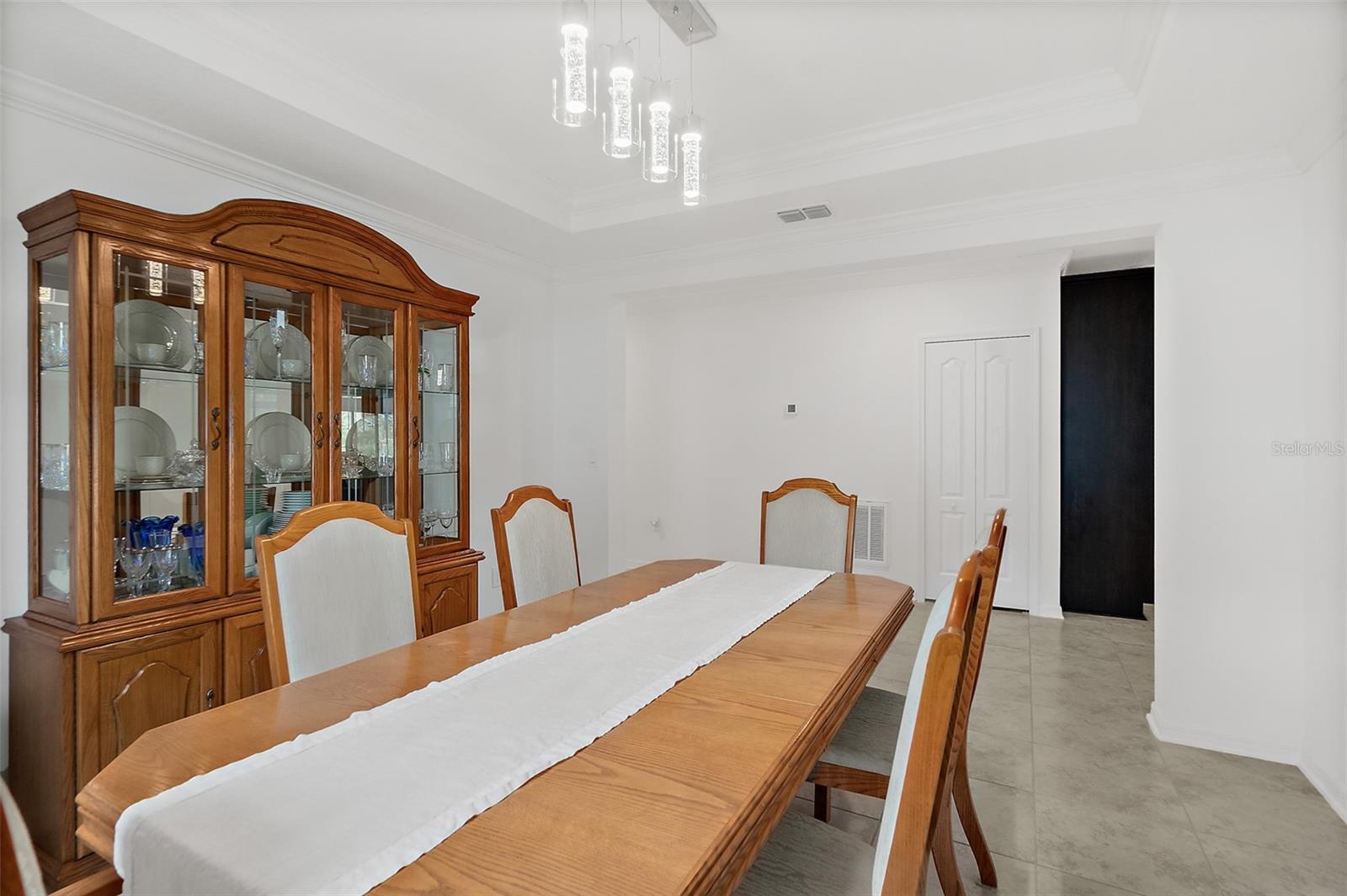 Image 15 of 38 For 3 Seton Court