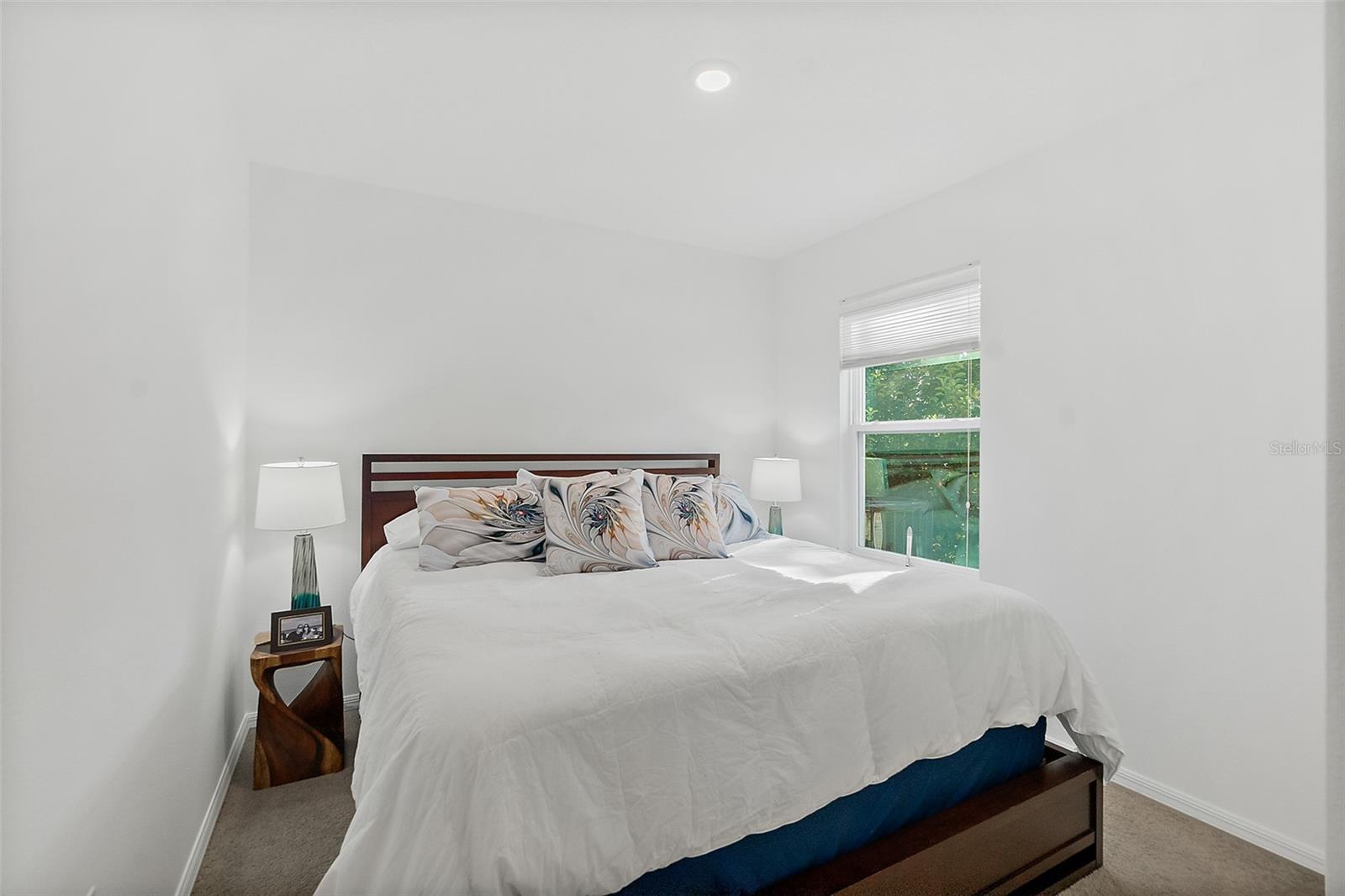 Image 23 of 38 For 3 Seton Court