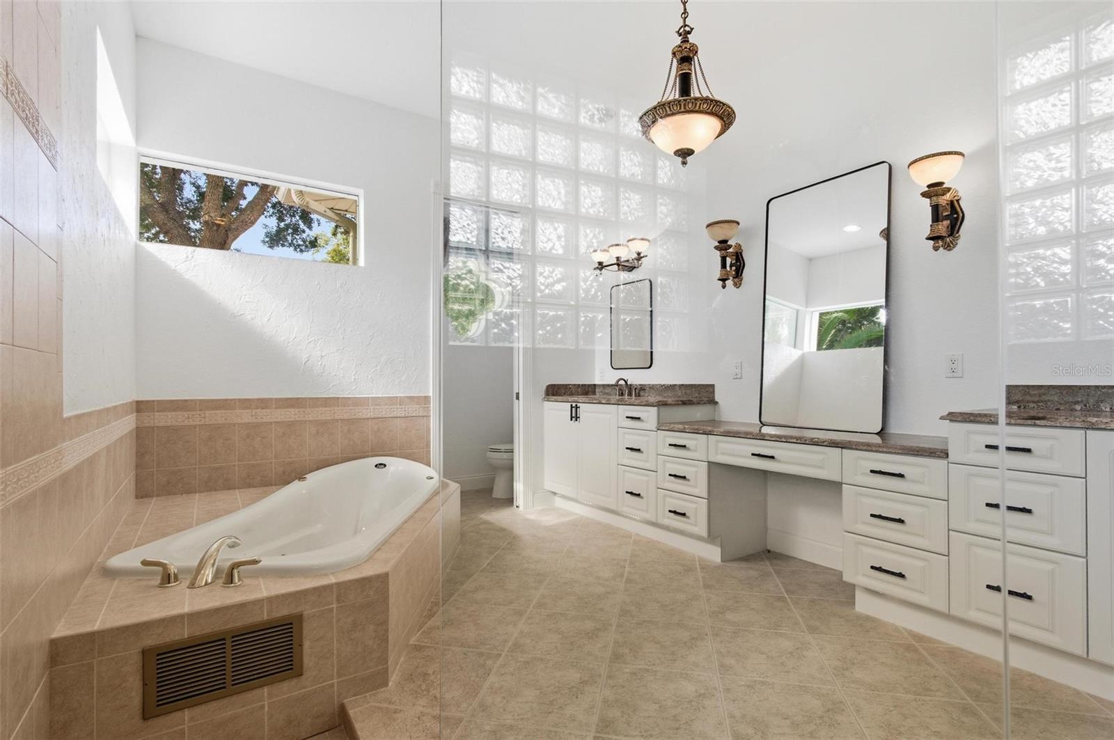 Image 17 of 35 For 55 Riverbend Drive