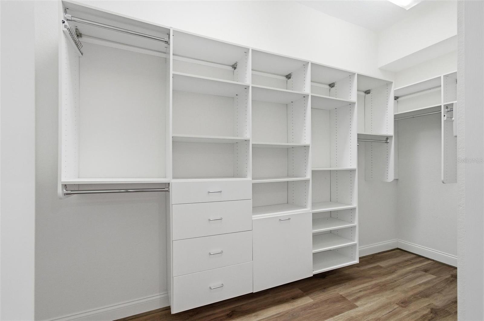 Image 19 of 35 For 55 Riverbend Drive