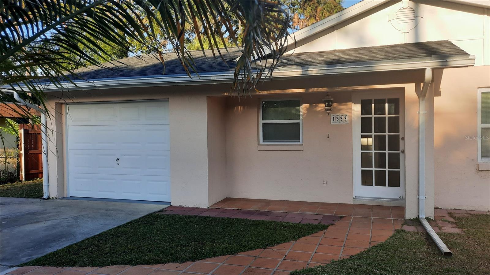 Image 8 of 41 For 1333 Bender Avenue