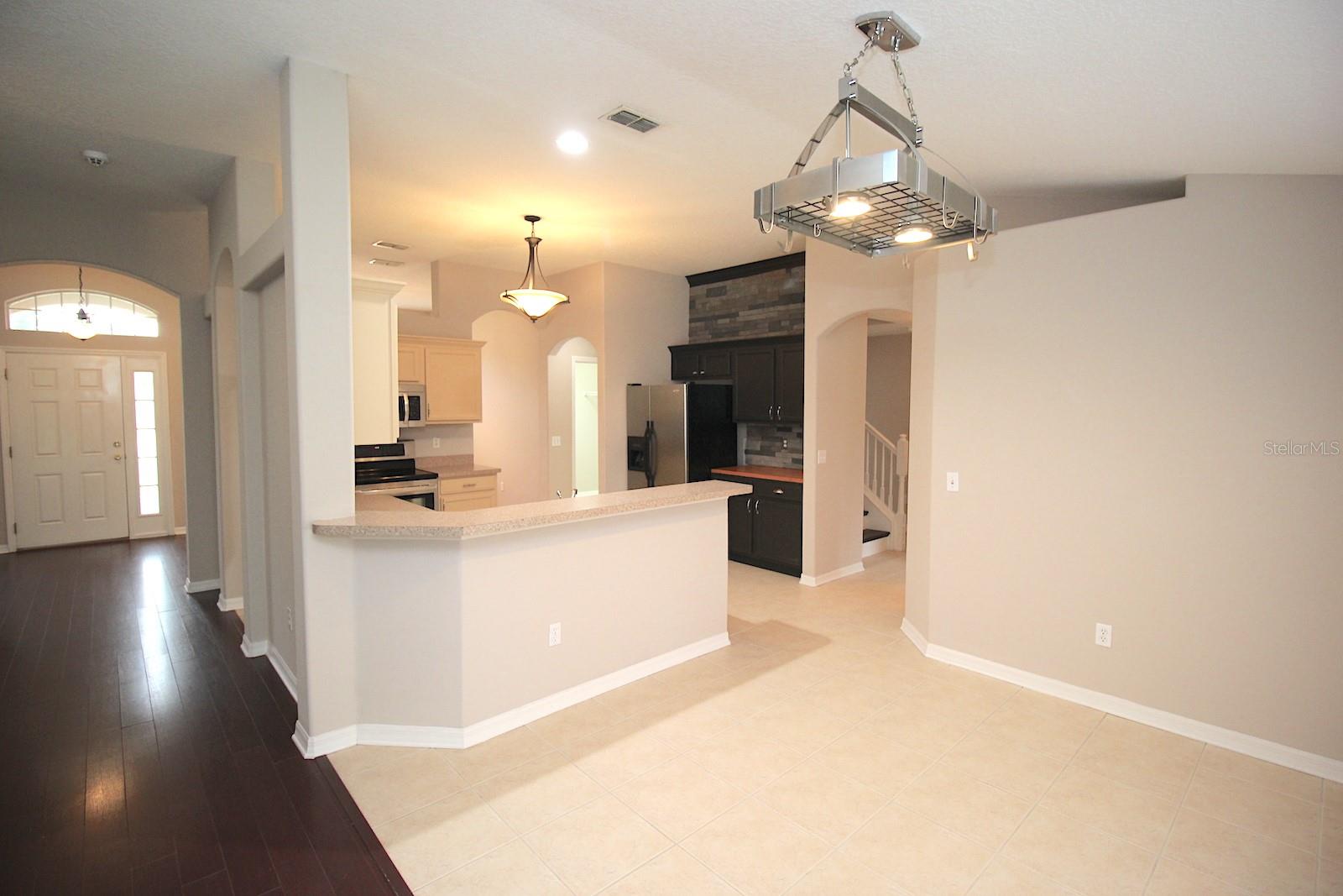 Image 12 of 47 For 25 Bird Of Paradise Drive