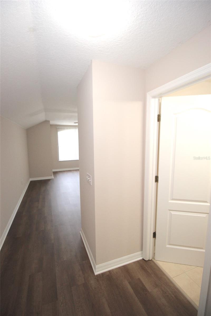 Image 31 of 47 For 25 Bird Of Paradise Drive