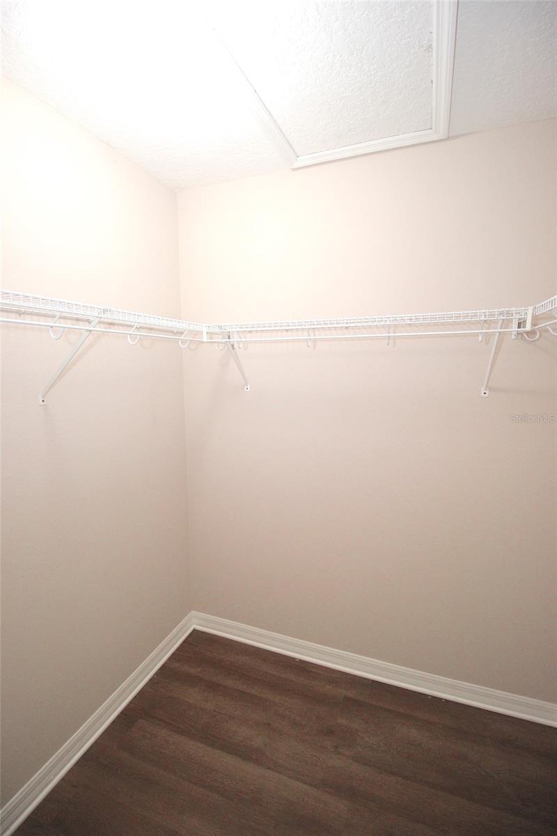 Image 39 of 47 For 25 Bird Of Paradise Drive