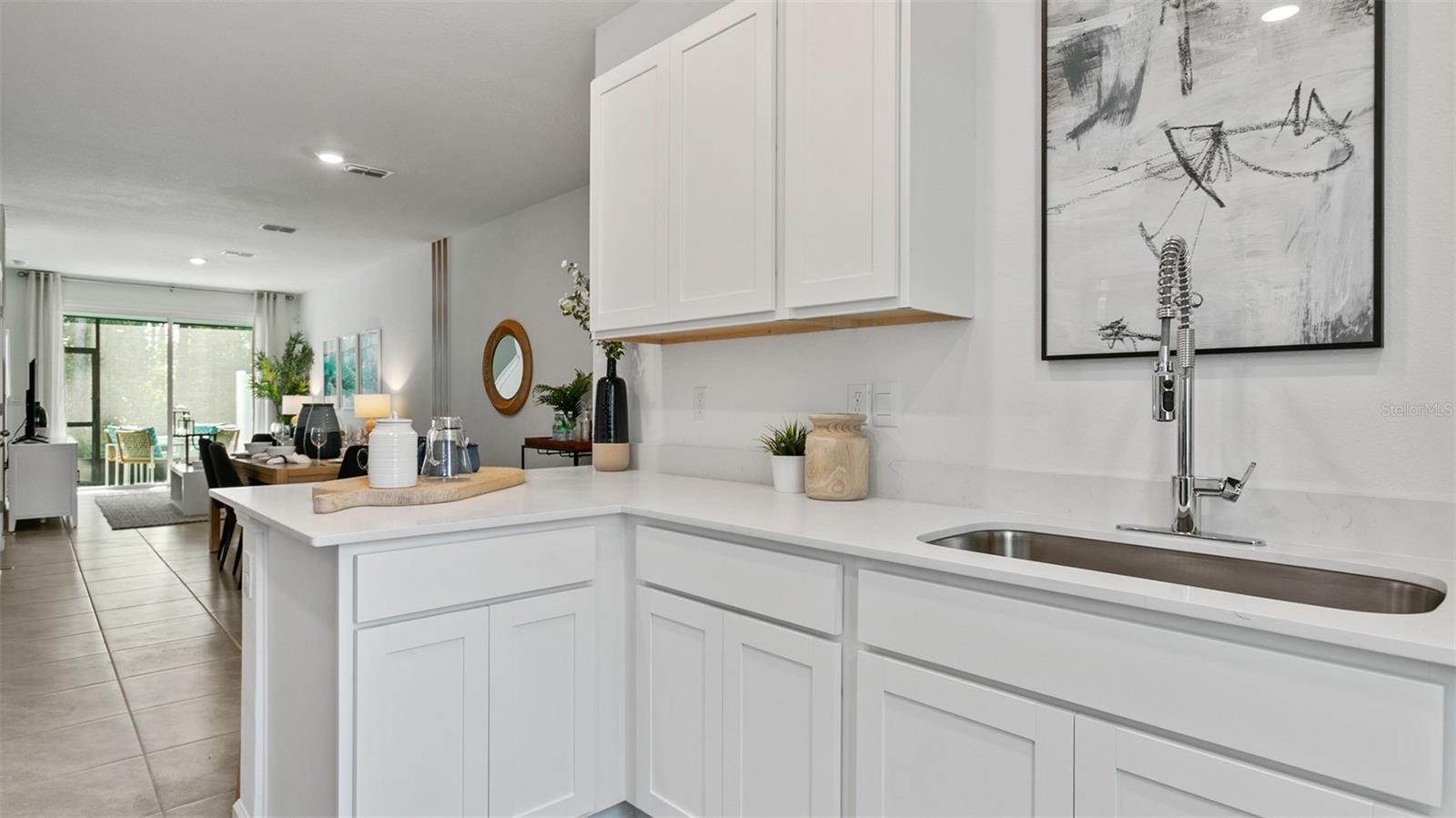 Image 10 of 51 For 46 Montellano Road