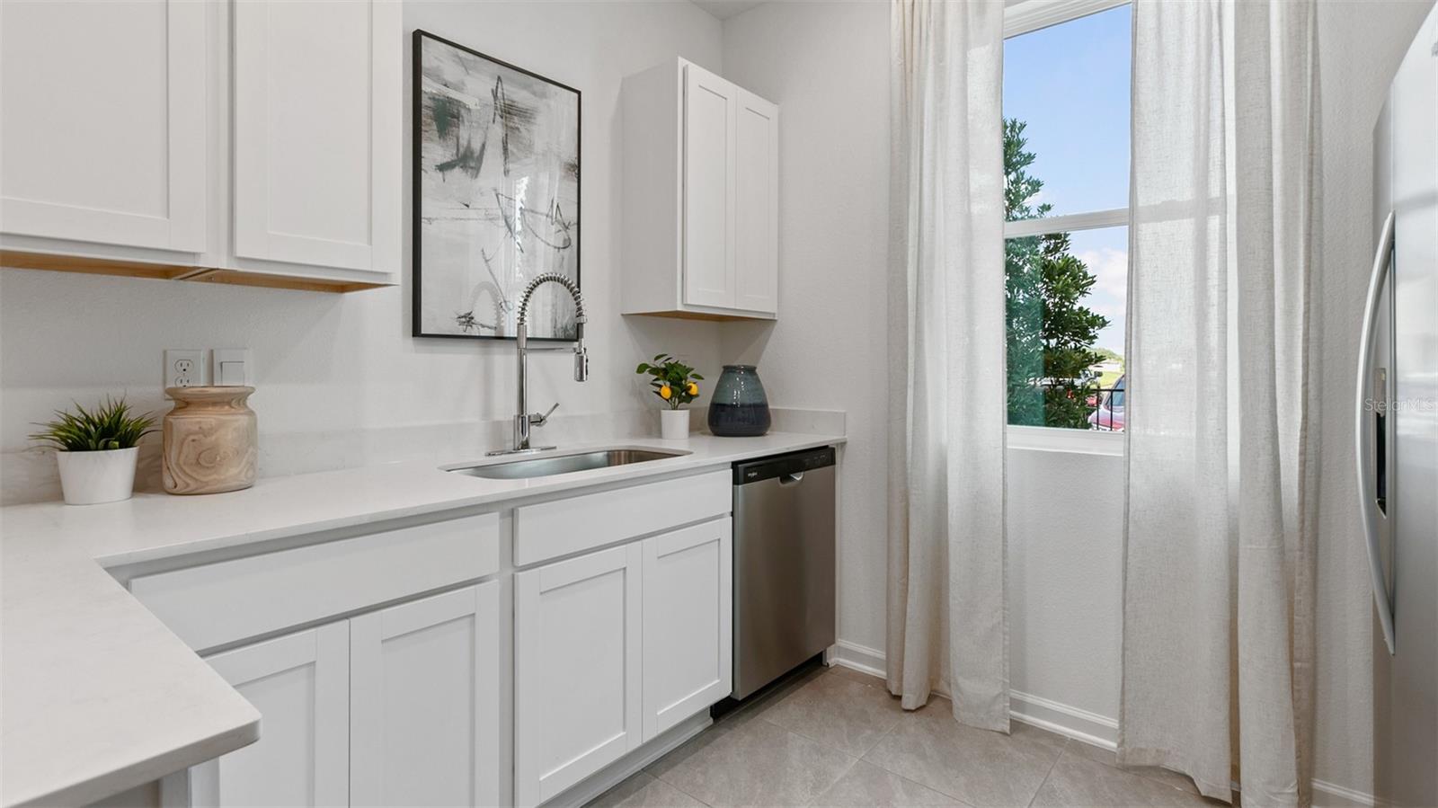 Image 9 of 51 For 46 Montellano Road