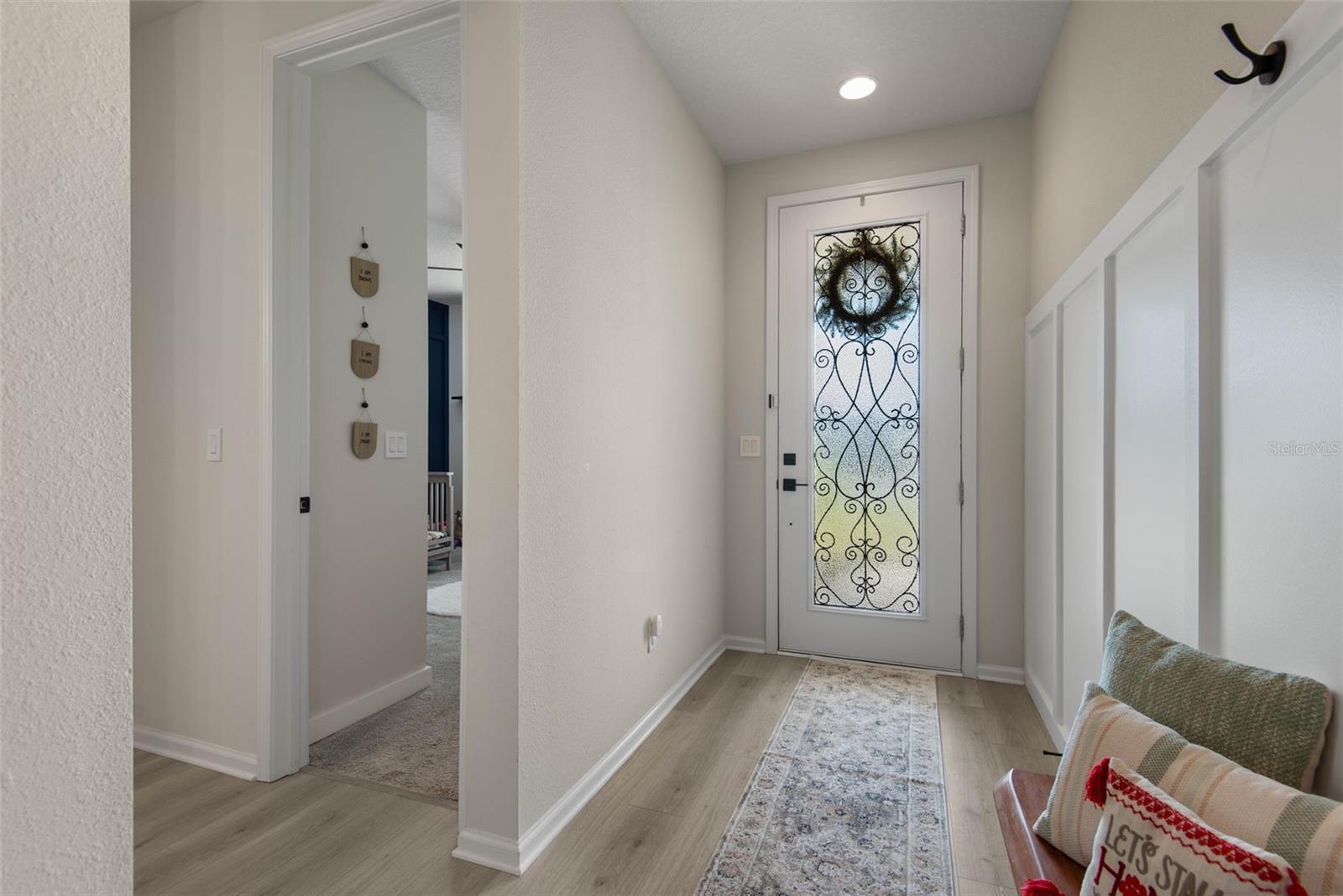 Image 28 of 47 For 143 Alderwood Place