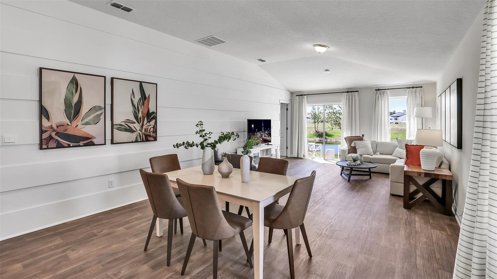 Image 7 of 62 For 3 Divot Place