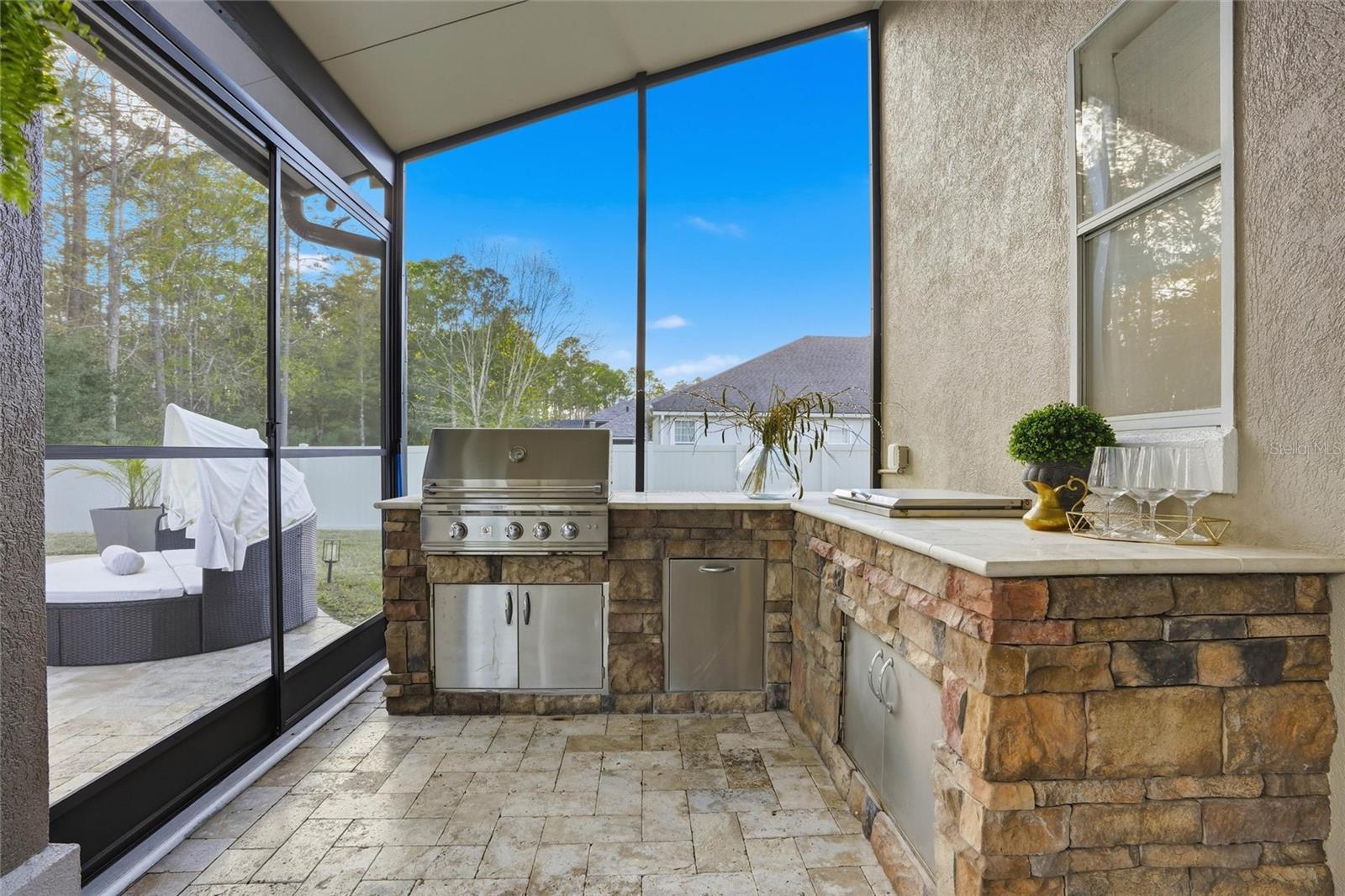 Image 25 of 76 For 4377 Castle Oak Court