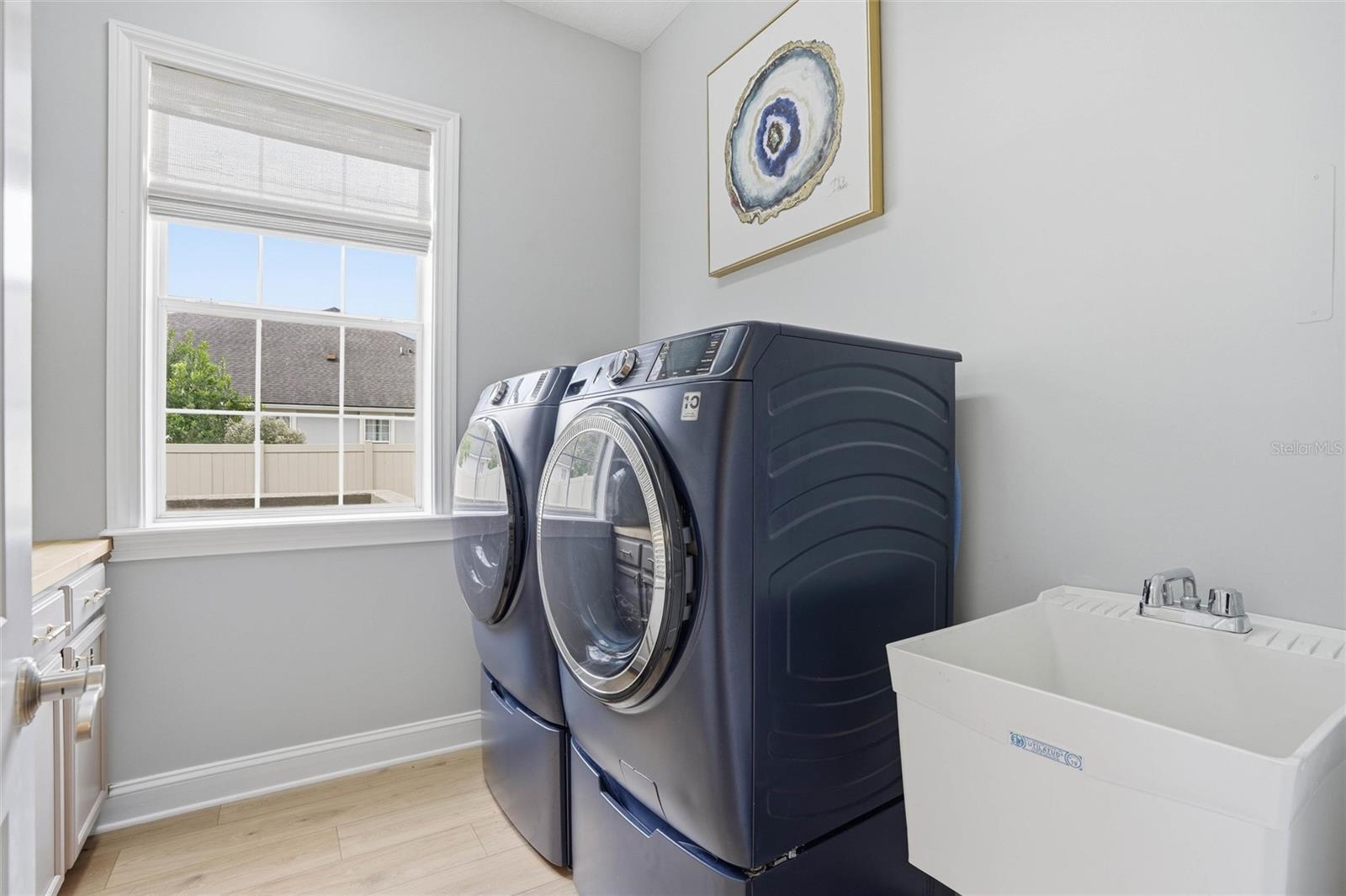 Image 38 of 76 For 4377 Castle Oak Court