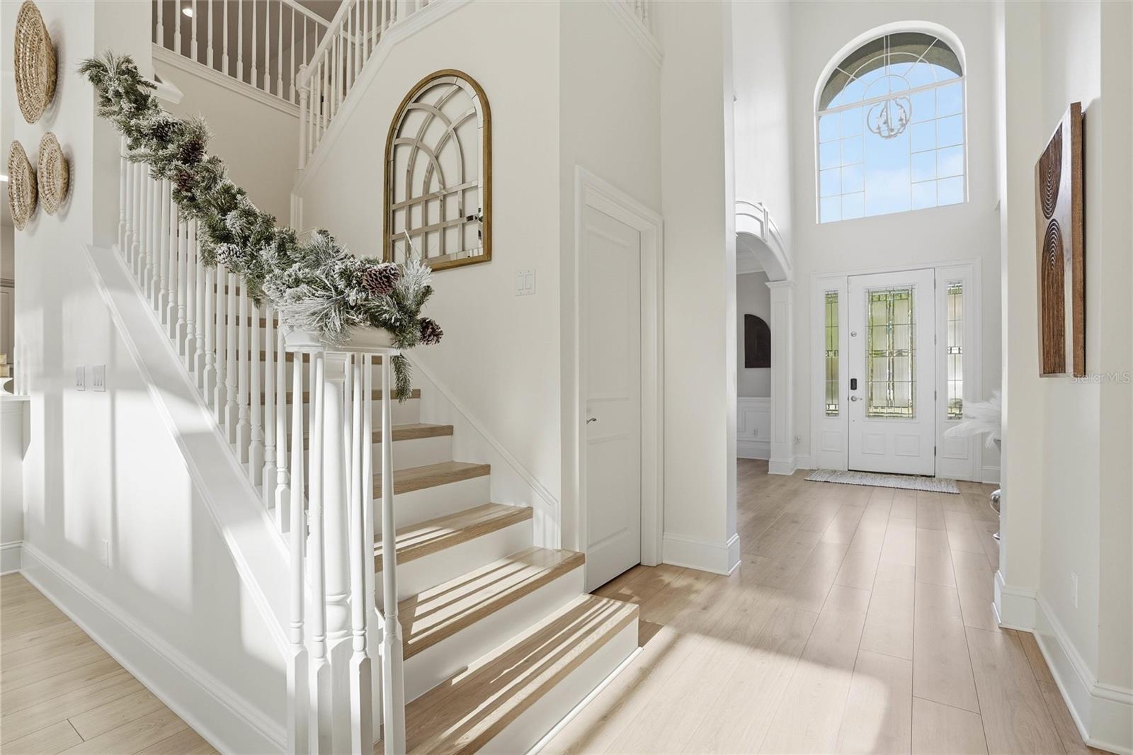 Image 6 of 76 For 4377 Castle Oak Court