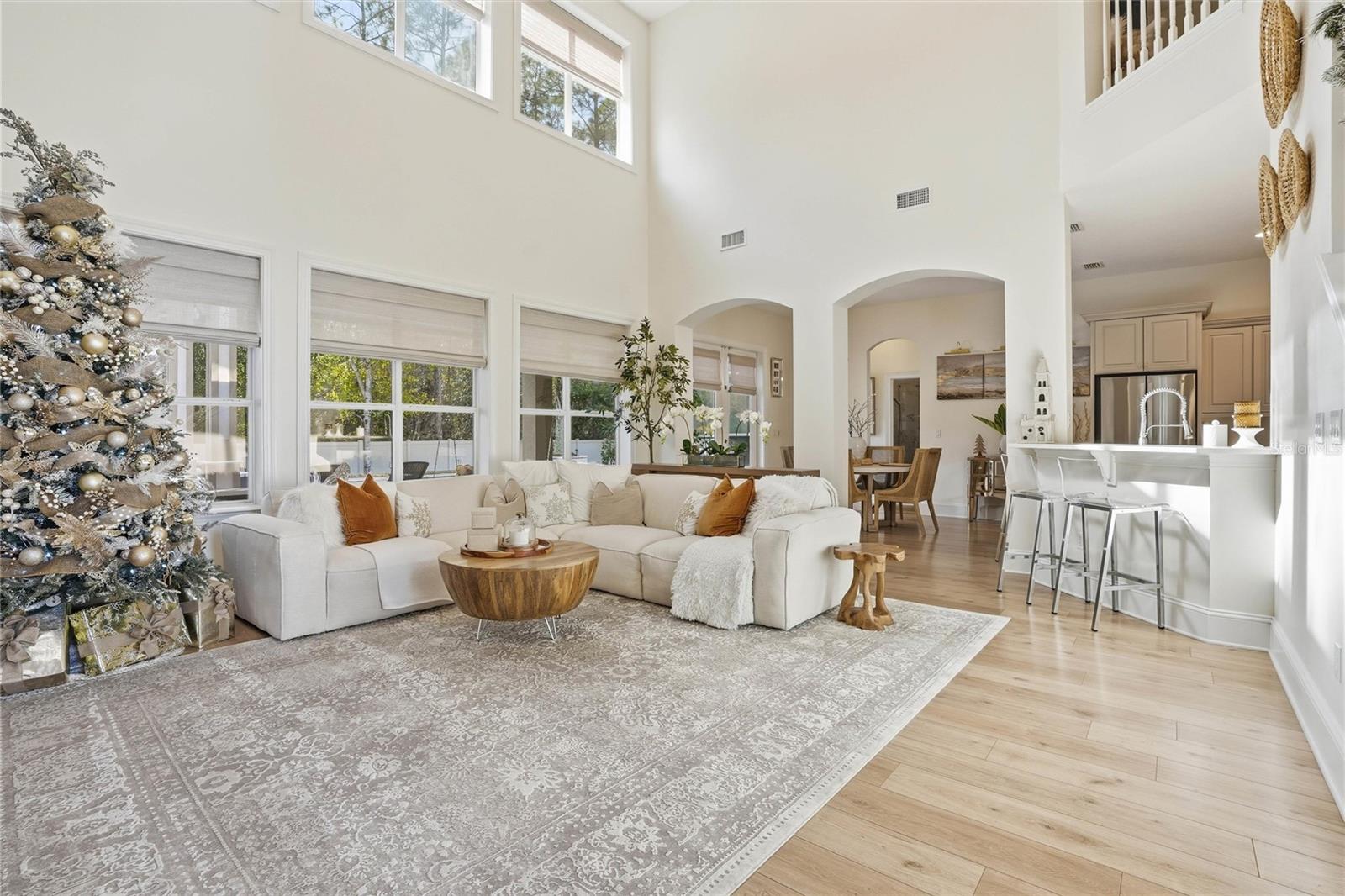 Image 7 of 76 For 4377 Castle Oak Court