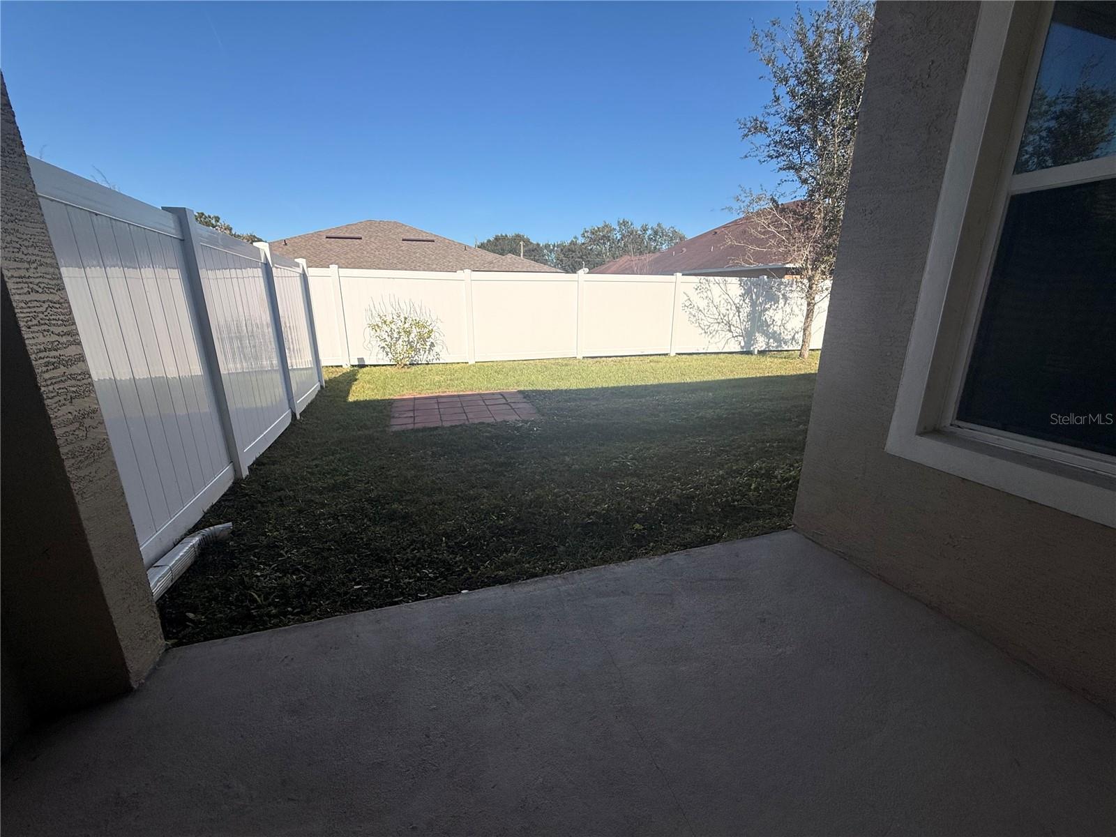 Image 17 of 20 For 5 Rosecroft Lane B