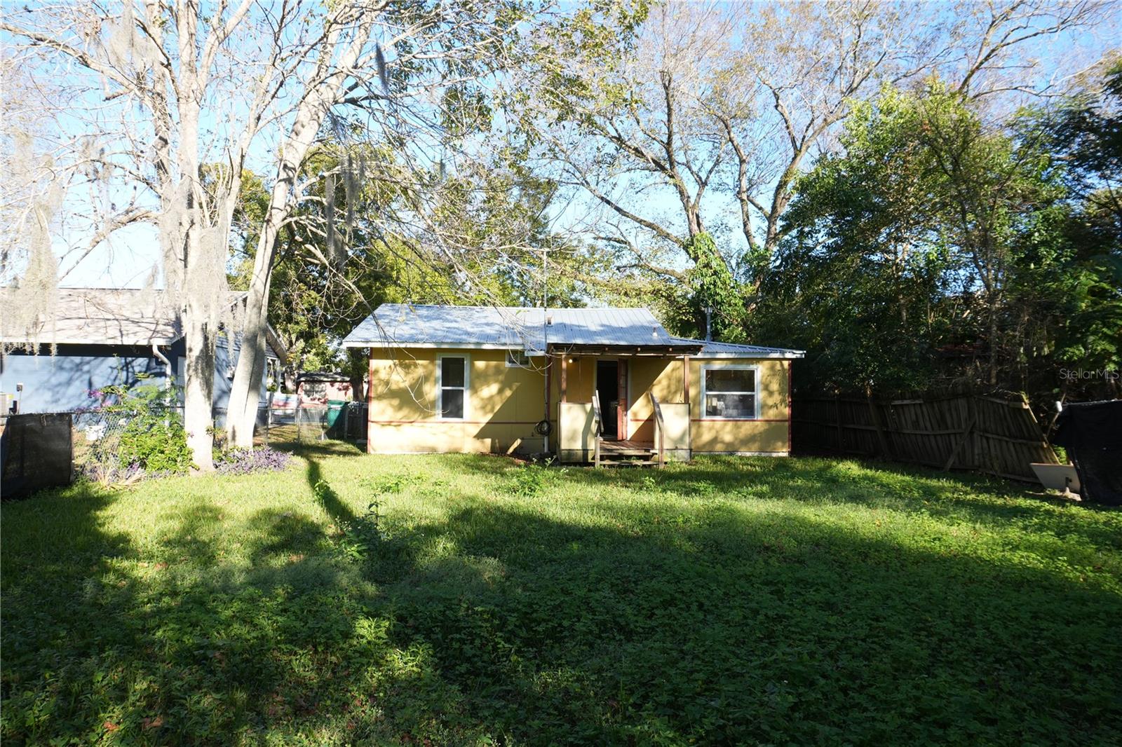 Image 18 of 18 For 608 Bay Avenue