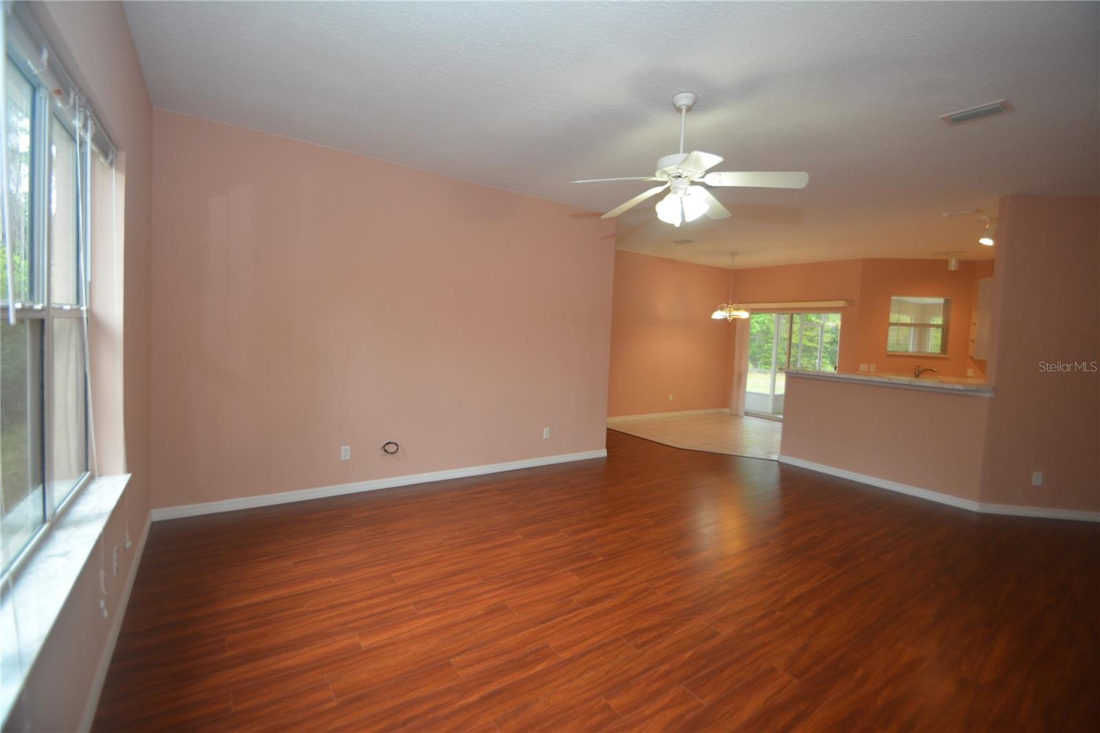 Image 26 of 45 For 3 Senora Court