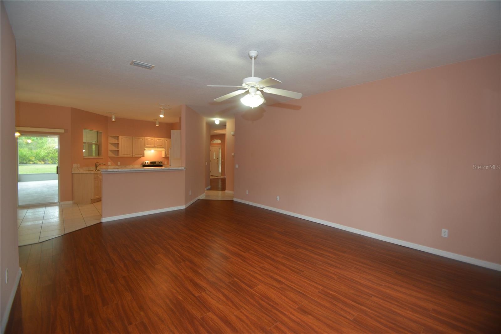 Image 27 of 45 For 3 Senora Court