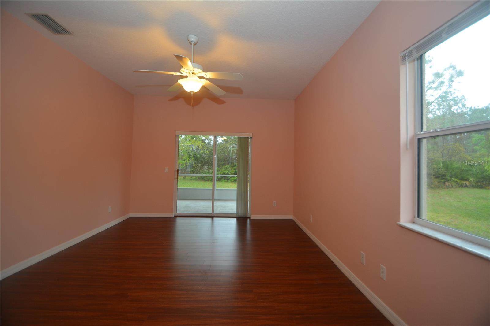 Image 29 of 45 For 3 Senora Court