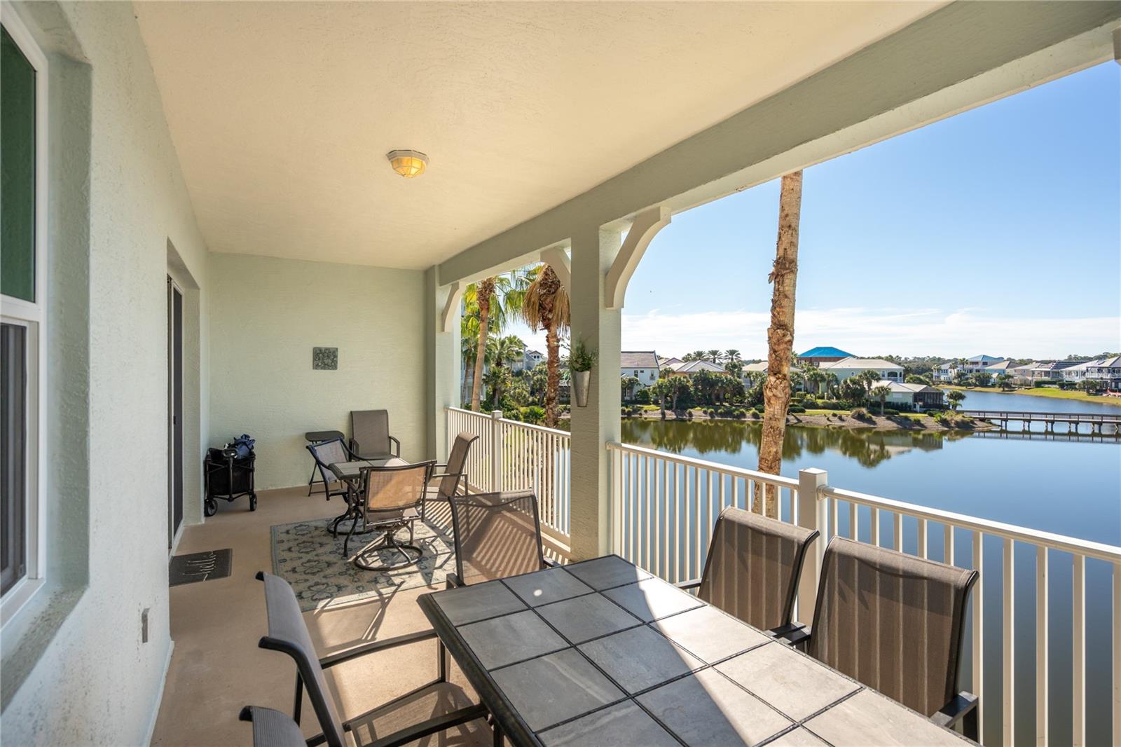 Image 18 of 49 For 1100 Cinnamon Beach Way 1033