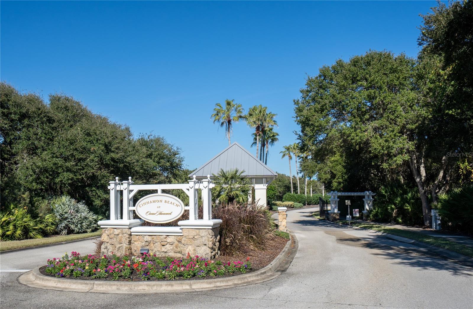 Image 2 of 49 For 1100 Cinnamon Beach Way 1033