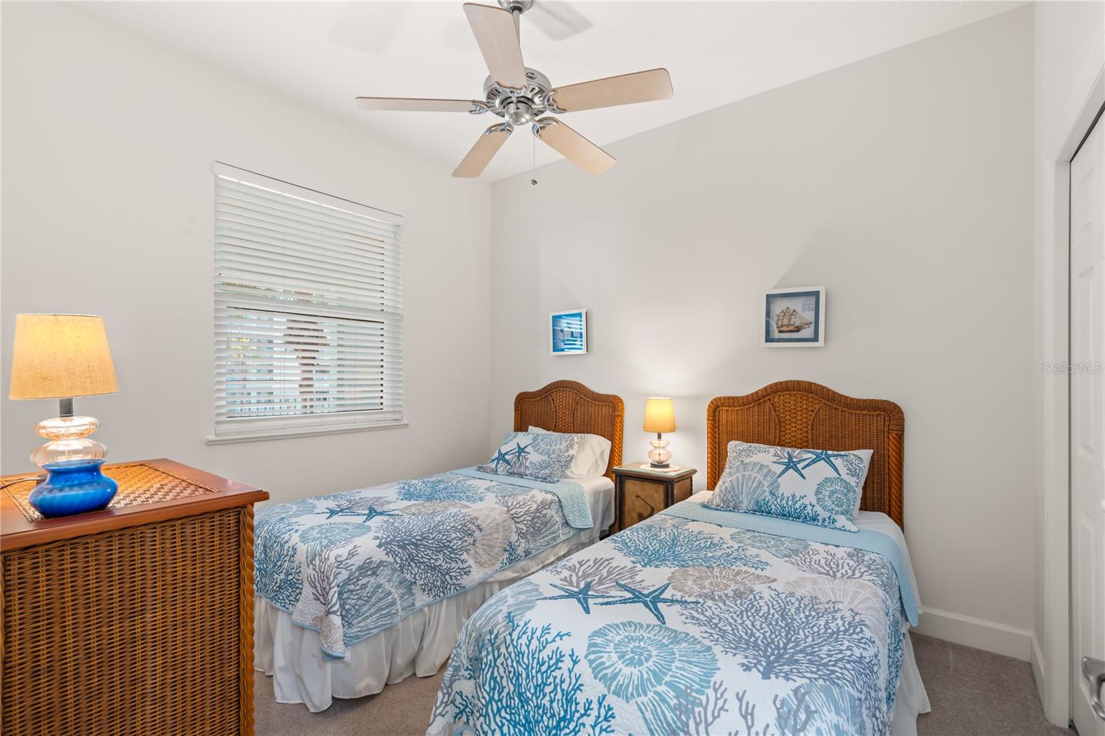 Image 9 of 49 For 1100 Cinnamon Beach Way 1033