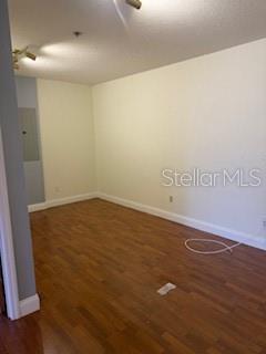 Image 3 of 7 For 21 Old Kings Road N 202