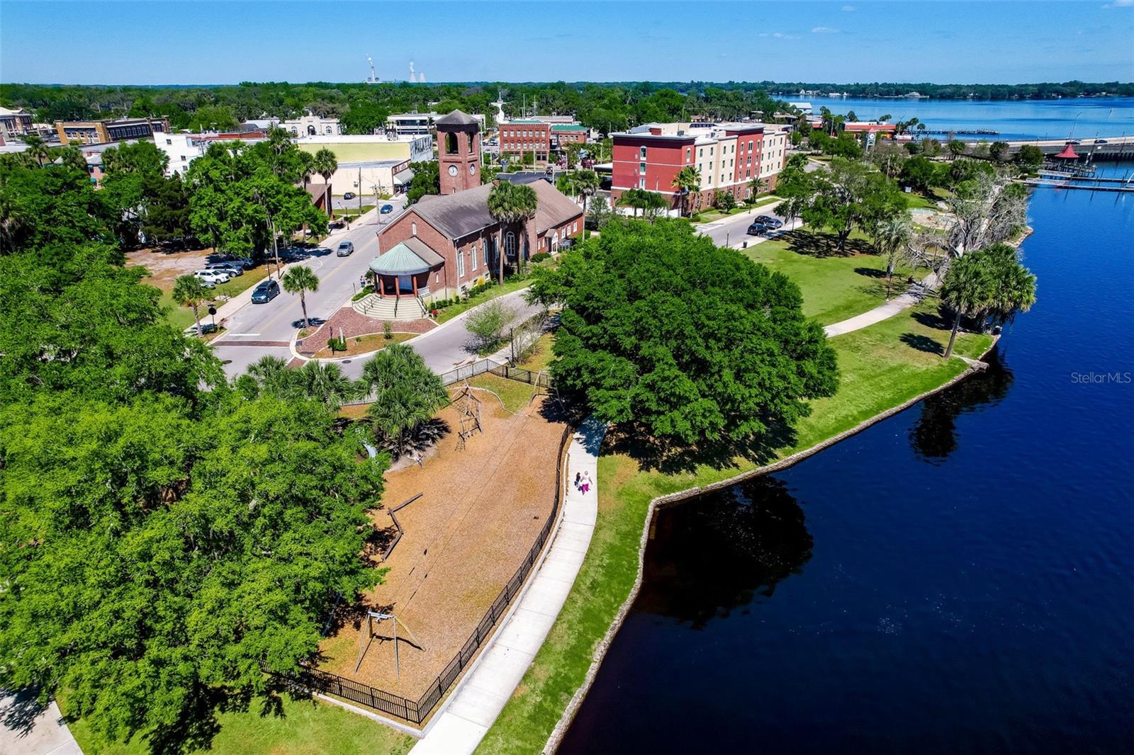 Image 89 of 100 For 121 Herja Acre Lane