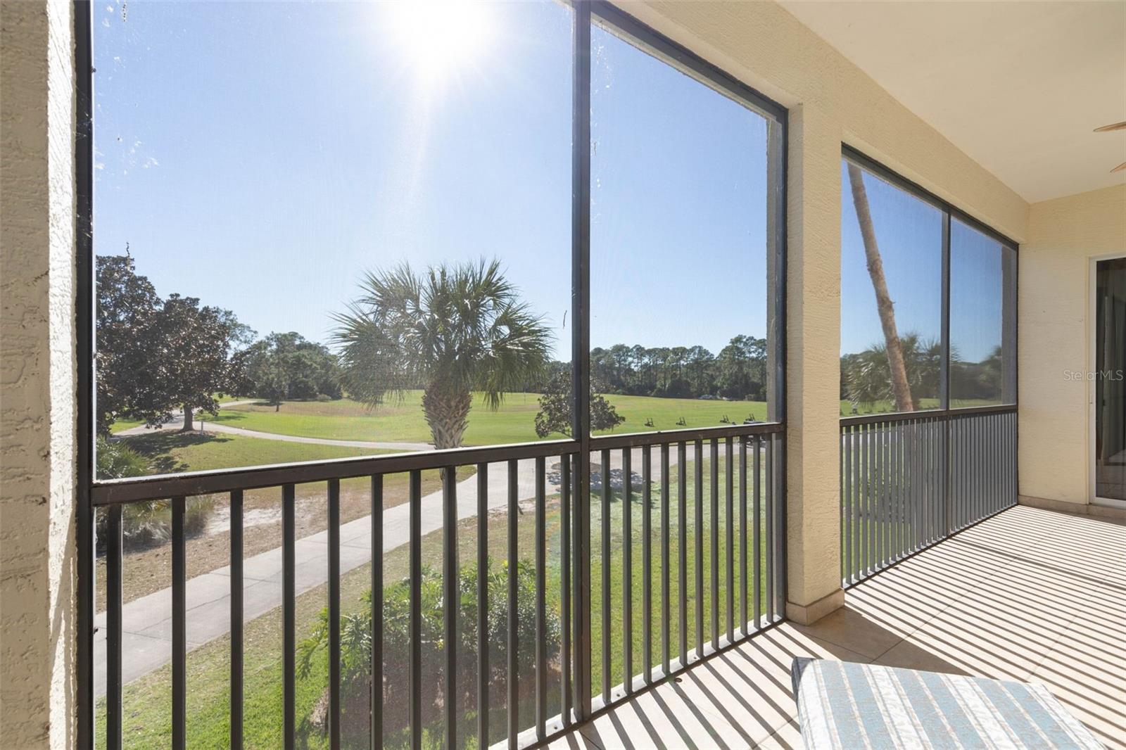 Image 35 of 78 For 200 Riverfront Drive D201