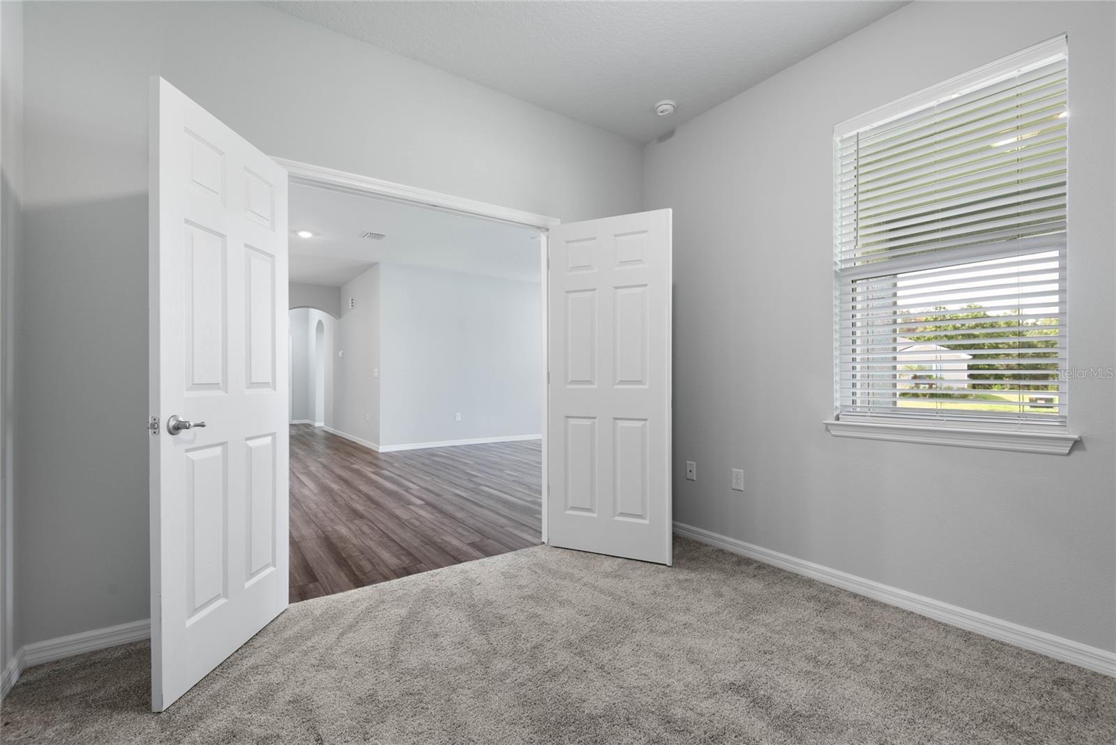 Image 41 of 64 For 51 Oakleaf Way