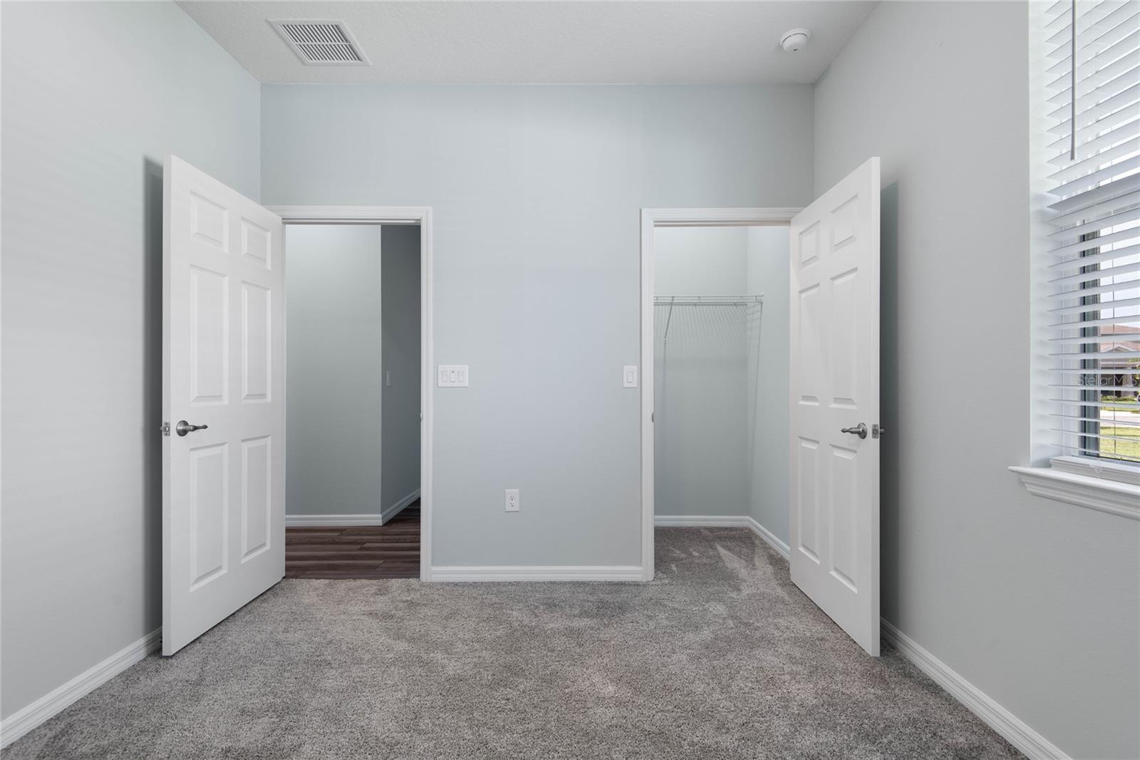 Image 47 of 64 For 51 Oakleaf Way