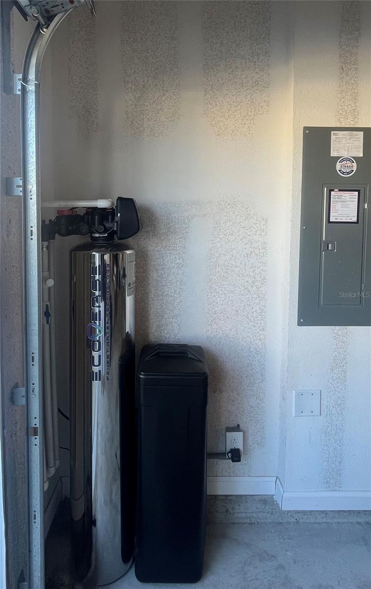 Image 11 of 14 For 64 Redbud Road