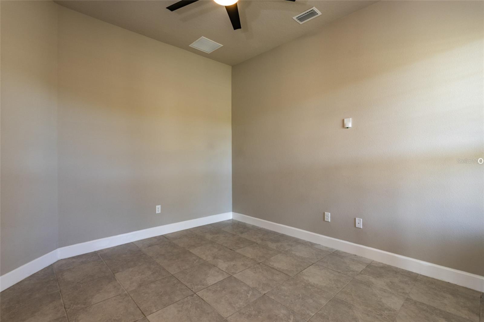 Image 23 of 47 For 3 Newhaven Lane