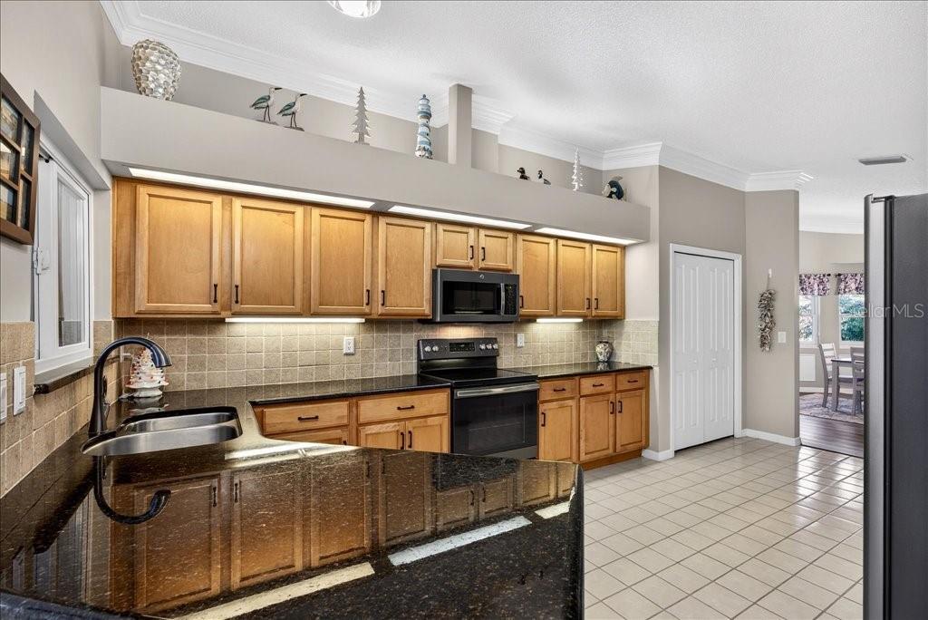 Image 14 of 44 For 53 Westridge Lane