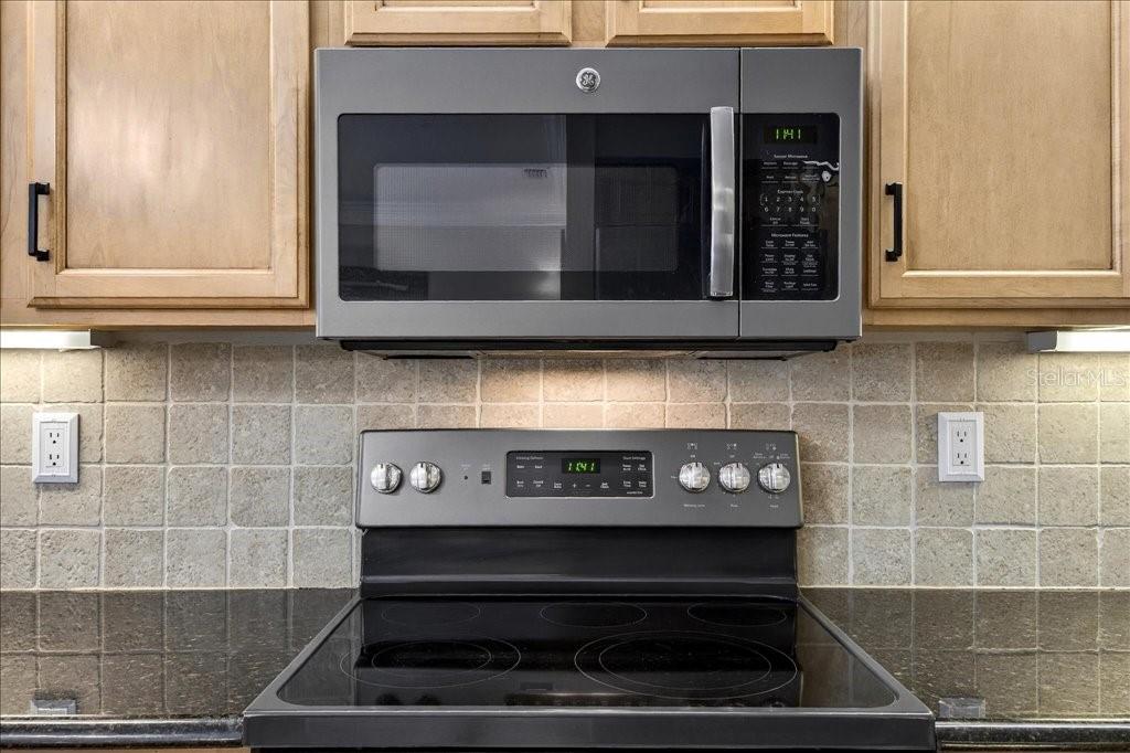 Image 16 of 44 For 53 Westridge Lane