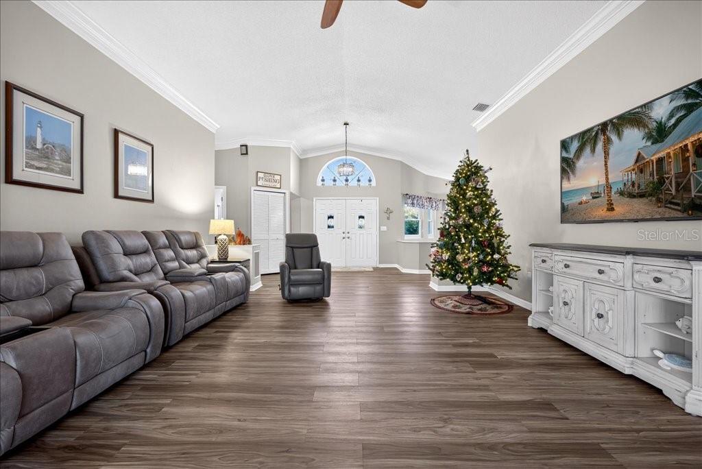 Image 6 of 44 For 53 Westridge Lane