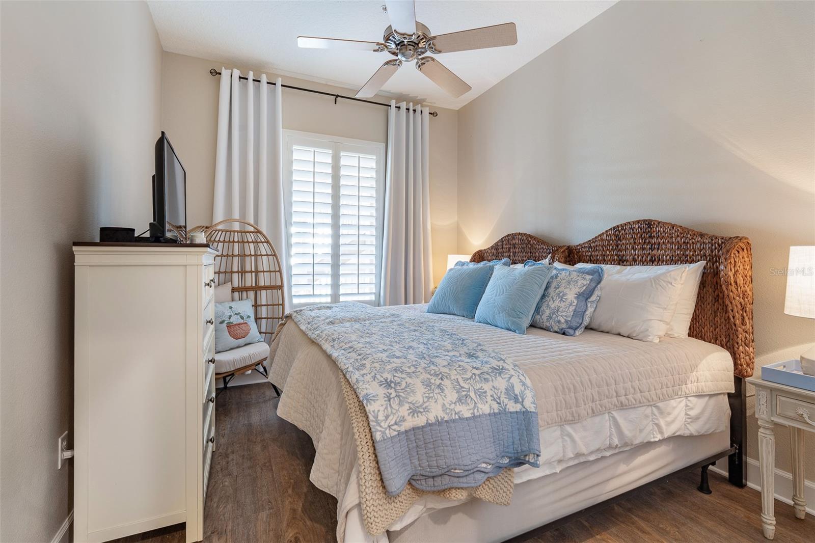 Image 19 of 43 For 15 Ocean Crest Way 1312