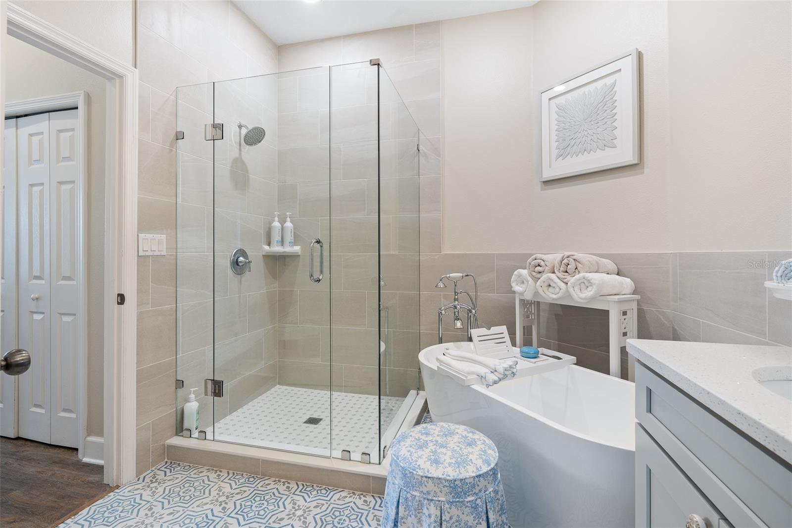 Image 25 of 43 For 15 Ocean Crest Way 1312